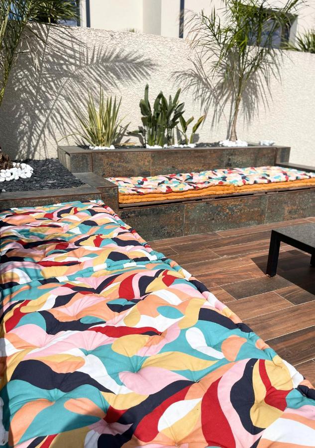 Contemporaine Avec Piscine Chauffee Proche Des Plages Sauvian