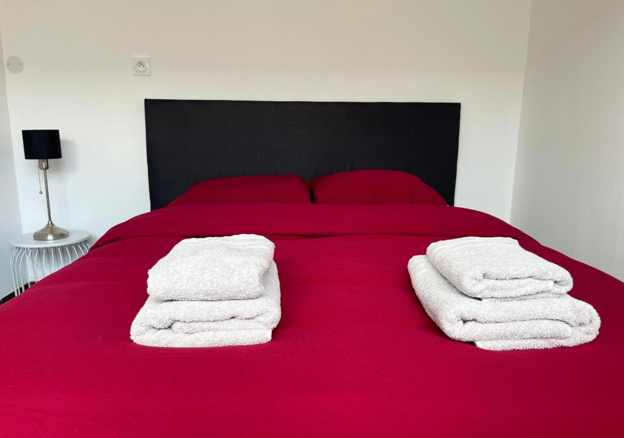 Contemporaine Avec Piscine Chauffee Proche Des Plages * Sauvian